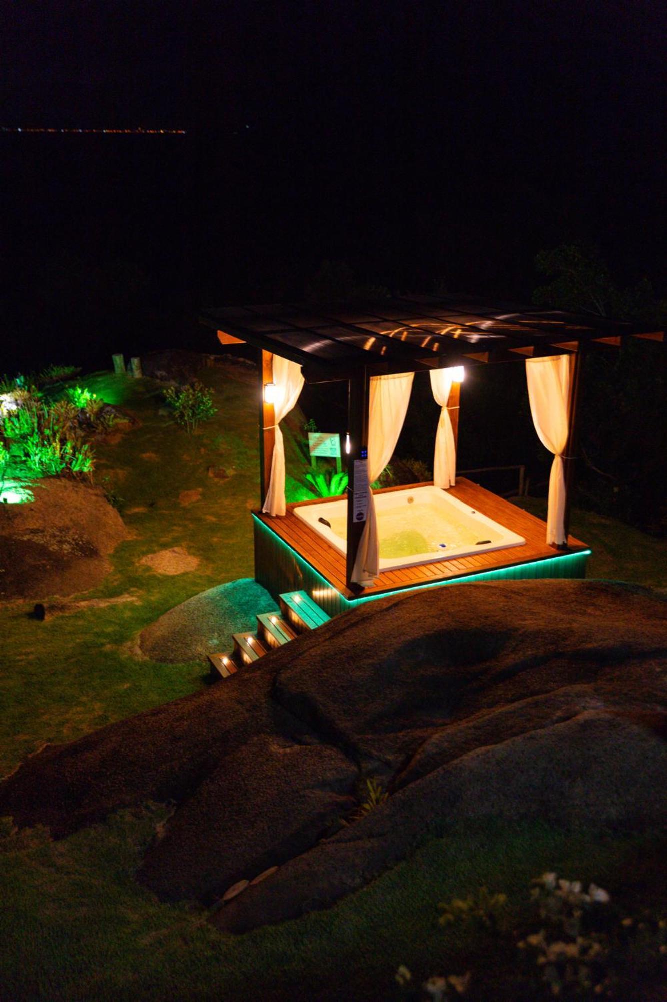 Casa Mirante Do Sol-Vista Exuberante Com Spa Governador Celso Ramos Esterno foto